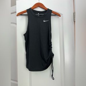 Nike Dri-Fit Tank XS